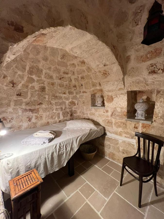 Вілла Trullo Oriale Остуні Екстер'єр фото