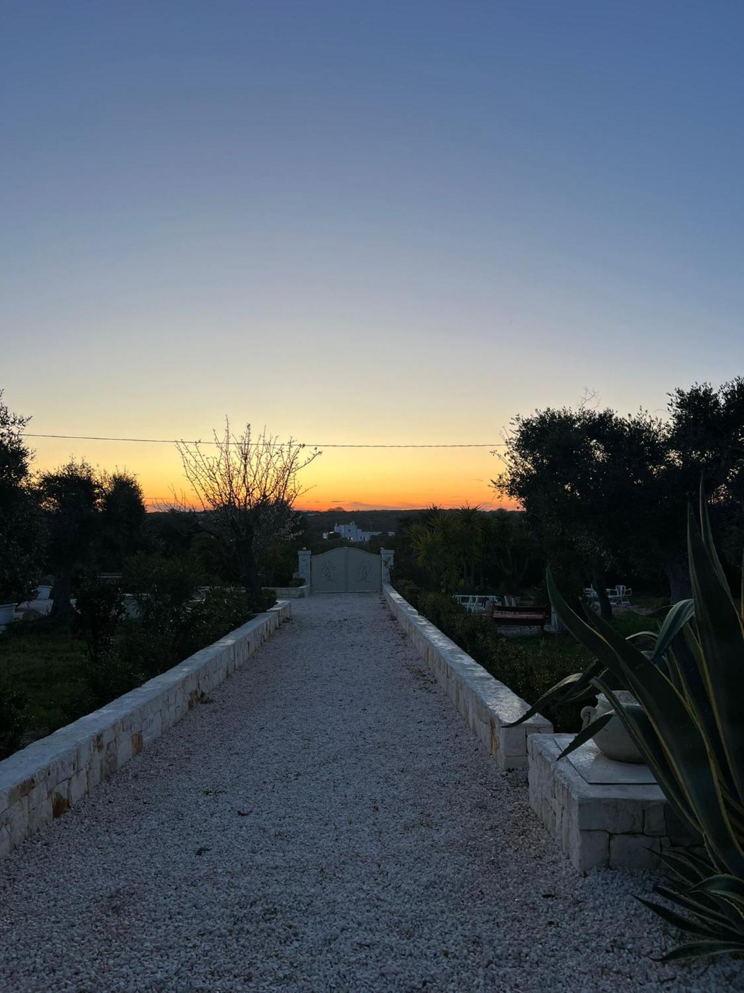 Вілла Trullo Oriale Остуні Екстер'єр фото